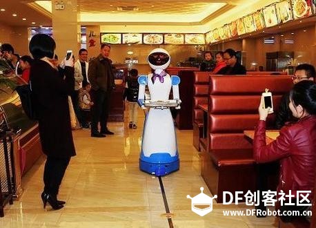 机器人送餐与厨房机器人，“懒癌患者”你最爱哪种？图4