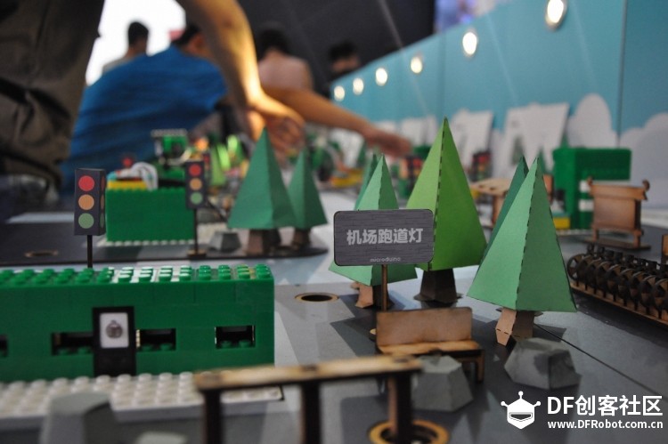 带你逛一逛2016年北京Maker Faire图1