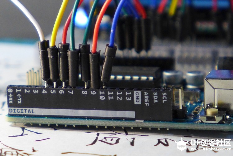 零基础小白用Arduino和1602屏做的的电子温湿度计图5