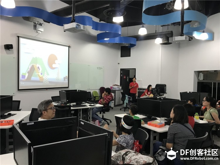 创客教育南洋行——2017新加坡MakerFaire参展纪图12