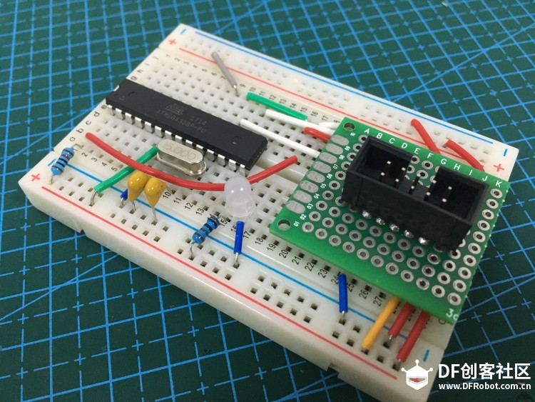 Arduino.最小系统面包板搭建图3