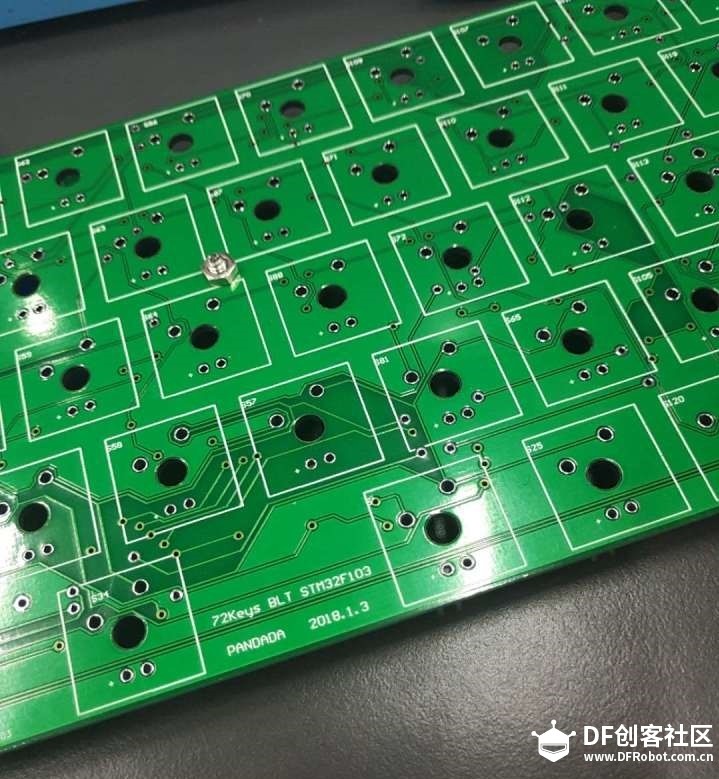 熊猫牌 无线蓝牙/红轴minila GH60 机械键盘 DIY图20