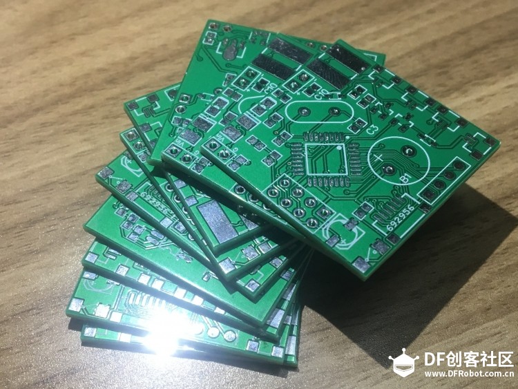 》第三集 自制Arduino最小系统板之PCB板的焊接，发现许多问题图1