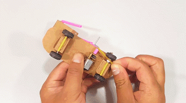 教程丨自制鬼畜滑板机器人，用纸壳就能做图2