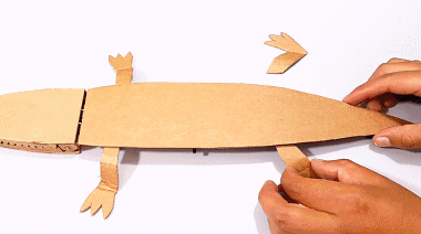 教程丨拿出几块纸板，就能做出这条真的会爬的鳄鱼图10