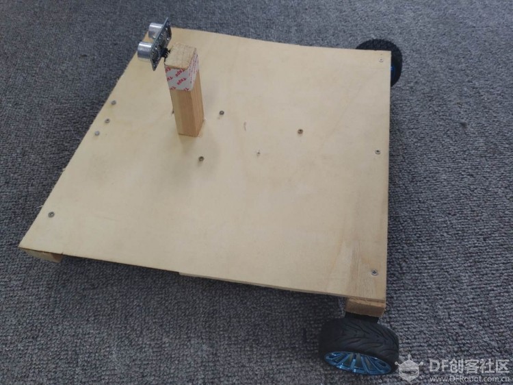 arduino入门作品——自动排队座椅图1