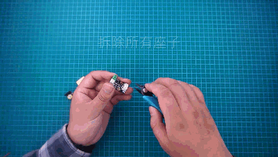 用LED点阵表情板做一个简单的点阵手表图25
