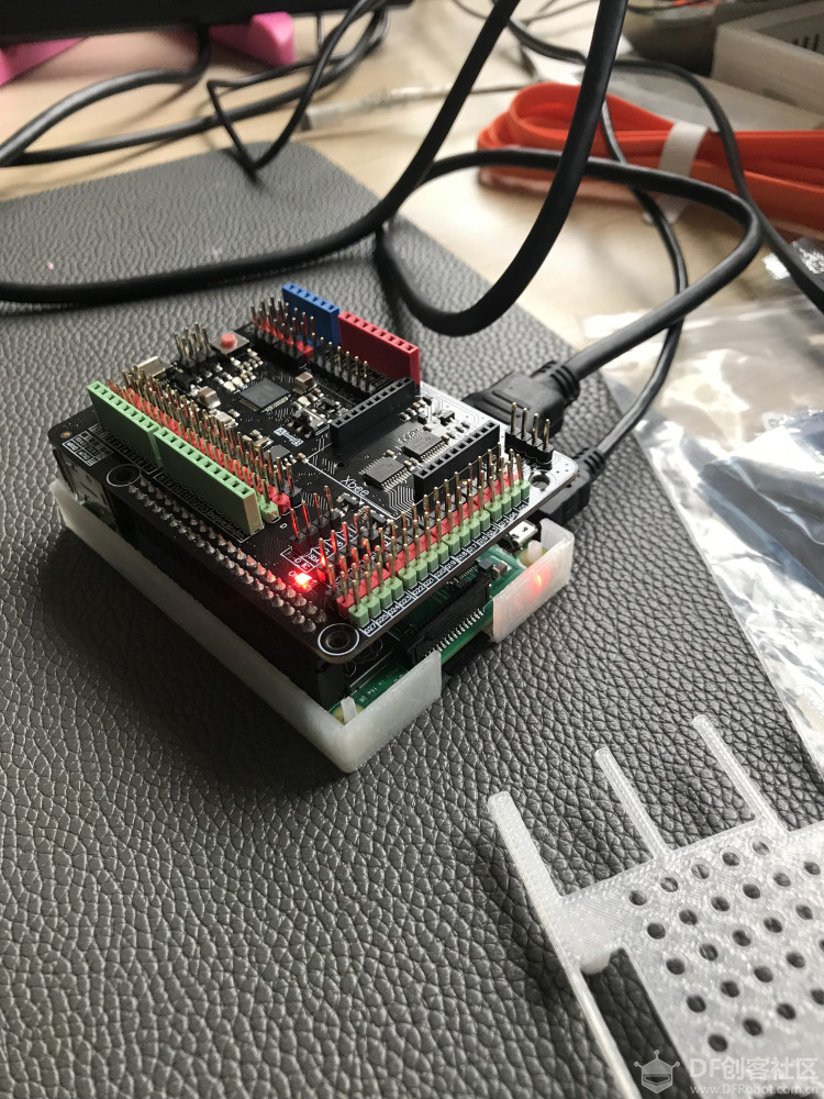 Arduino Expansion Shield for Raspberry Pi B+ 树莓派B+扩展板找不到串口图1