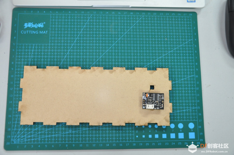 用Arduino制作一个杀菌牙刷架图12
