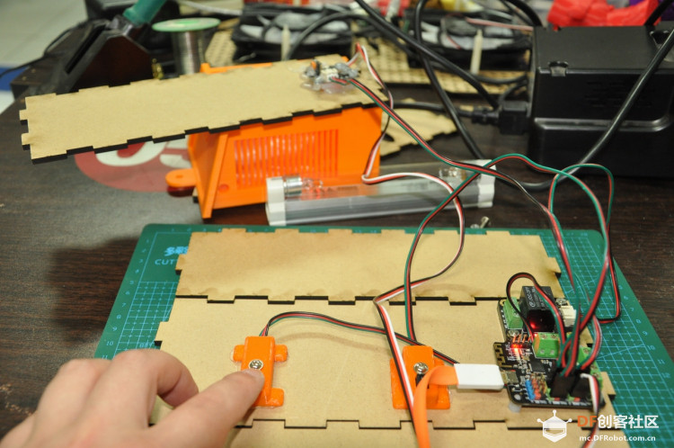 用Arduino制作一个杀菌牙刷架图17