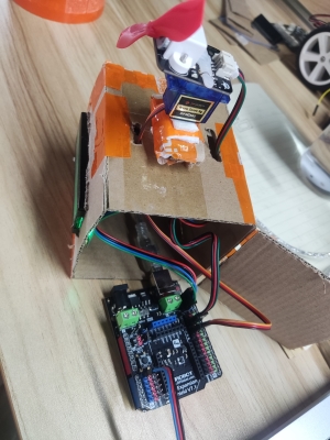 DIY基于Arduino的摇头温控小风扇图5
