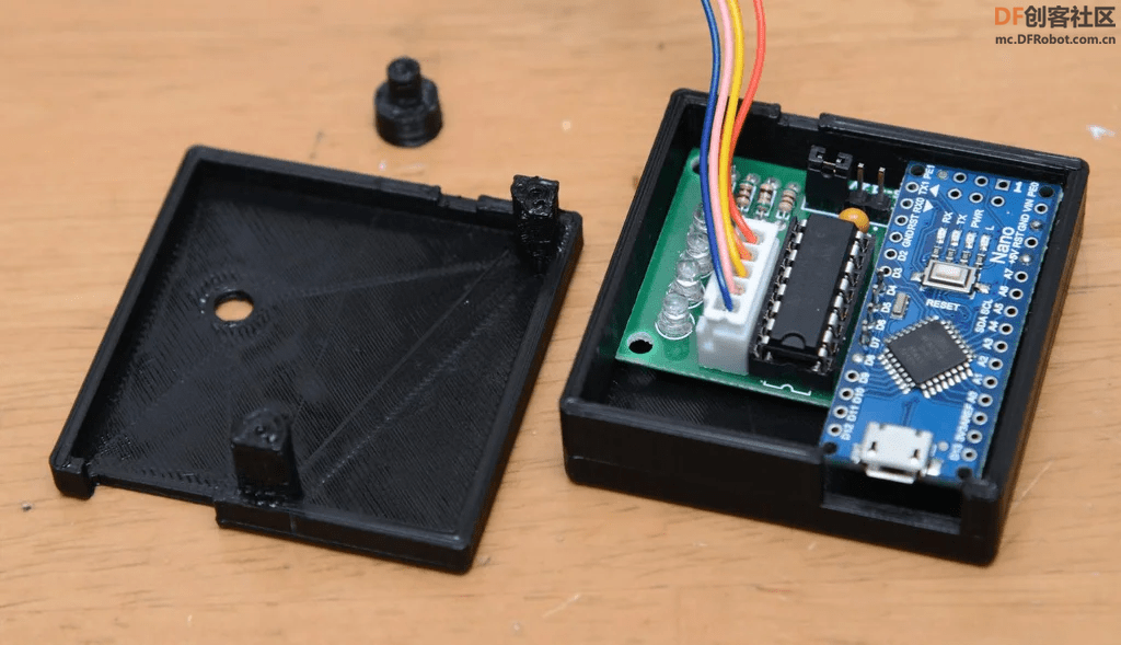 用Arduino自制一个只有表针，没有表盘的“空心时钟”图11
