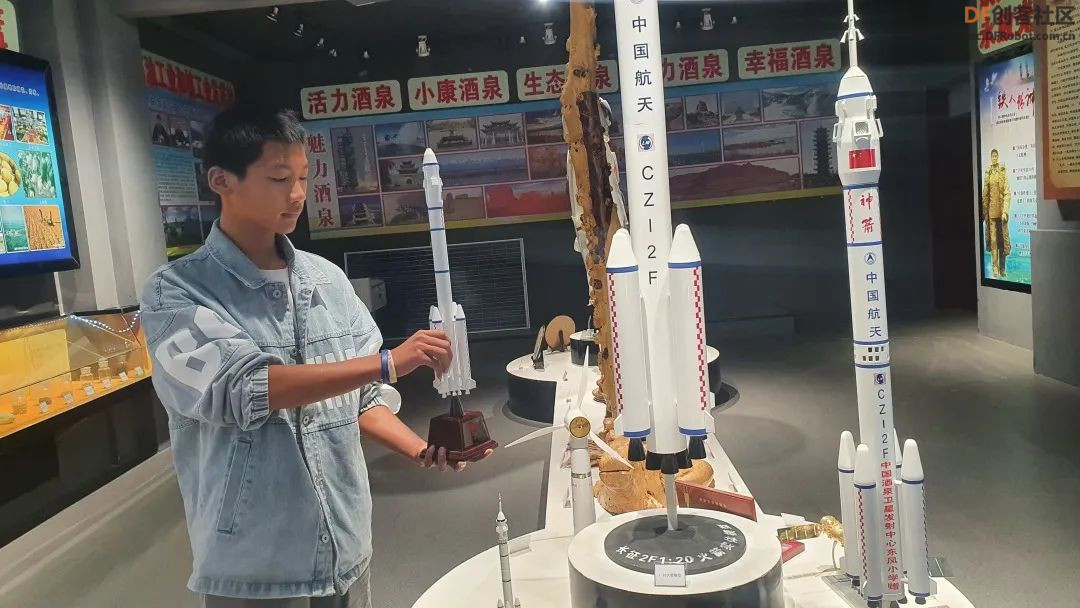 【比赛优秀作品】​中国酒泉卫星发射中心火箭转运模型图10