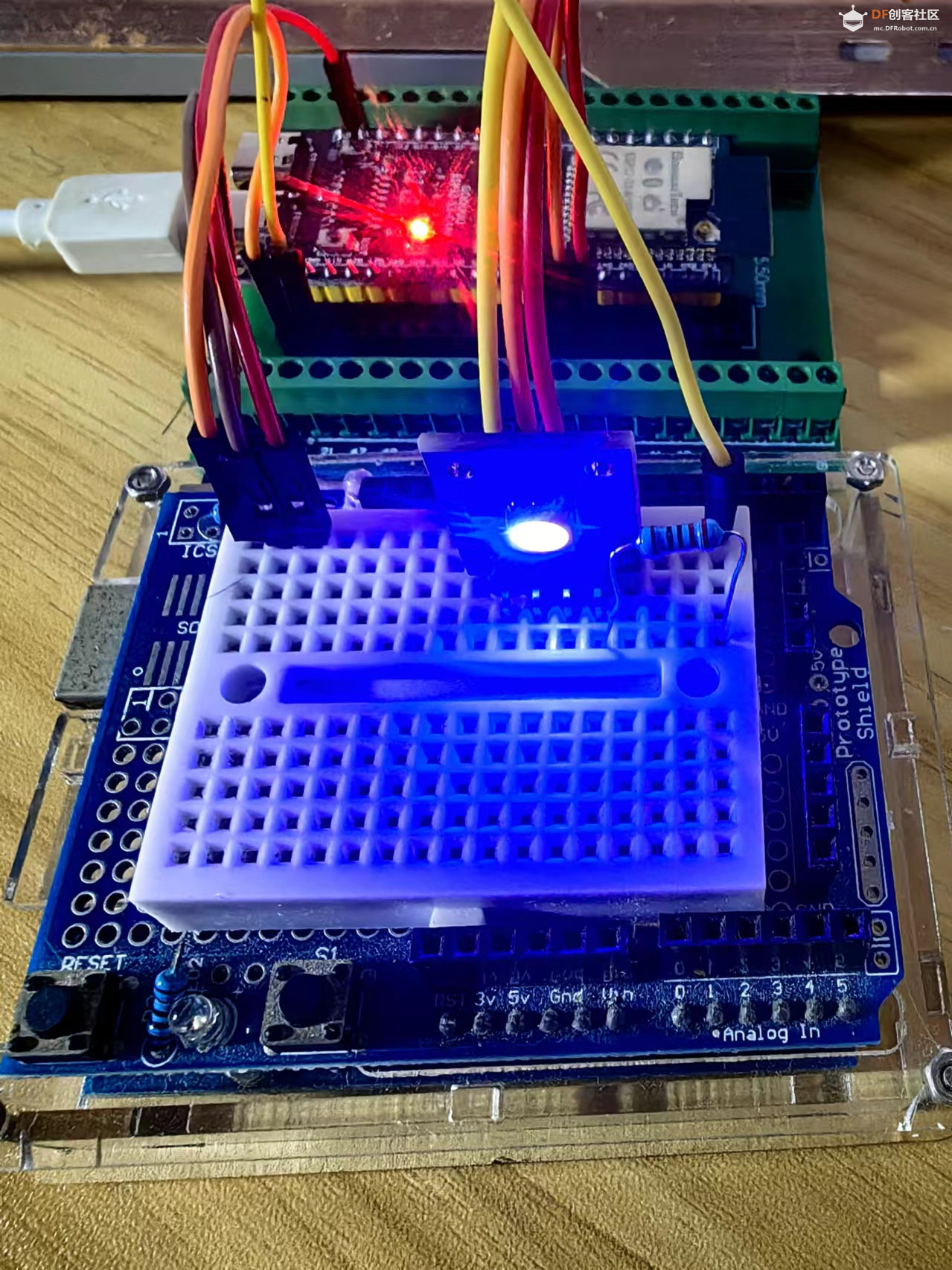 【花雕学编程】Arduino动手做（232）---ESP32S3 CAM彩虹渐变灯图2