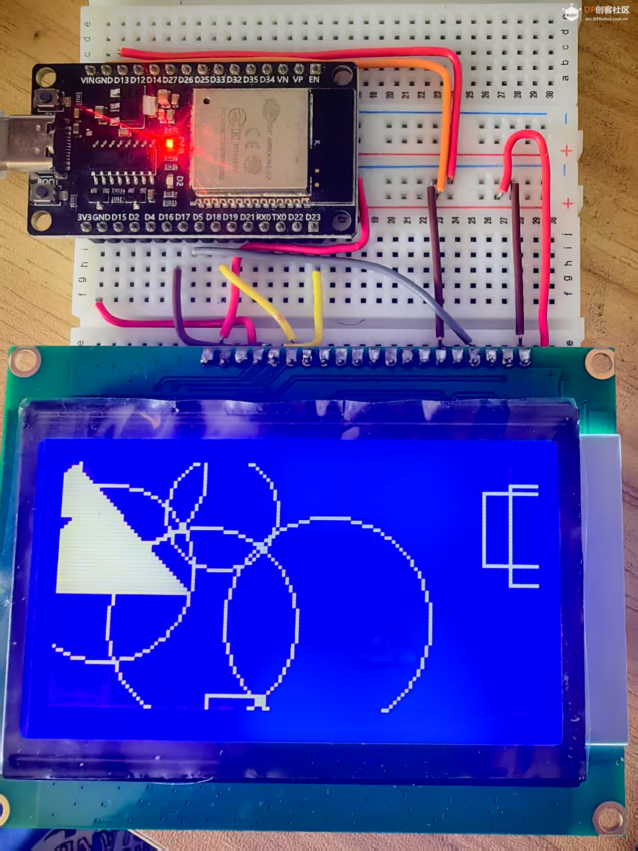 【花雕学编程】Arduino动手做（199）---随机绘制10个图形图2