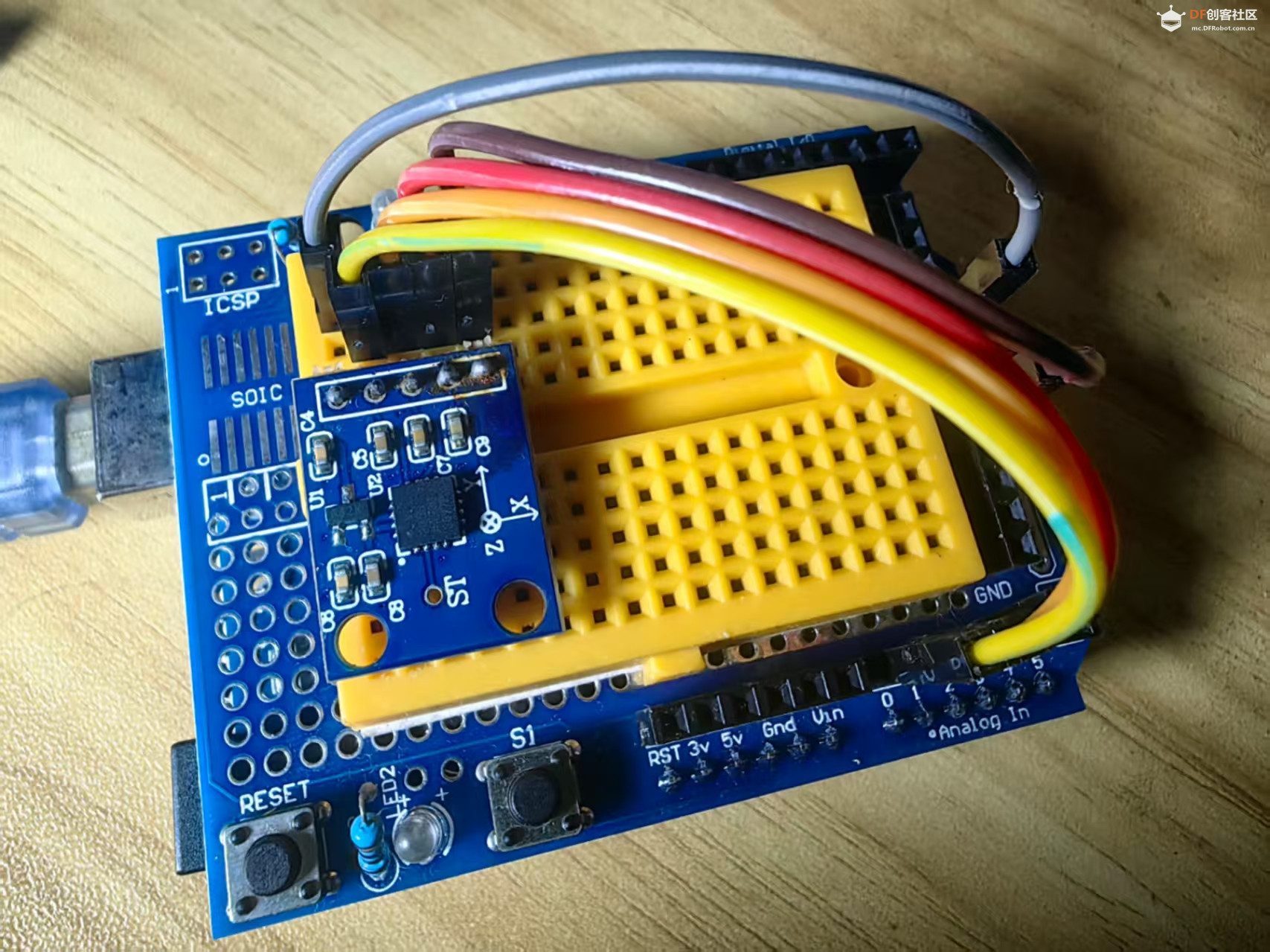 【花雕学编程】Arduino动手做（239）---ADXL335三轴6个小实验图1