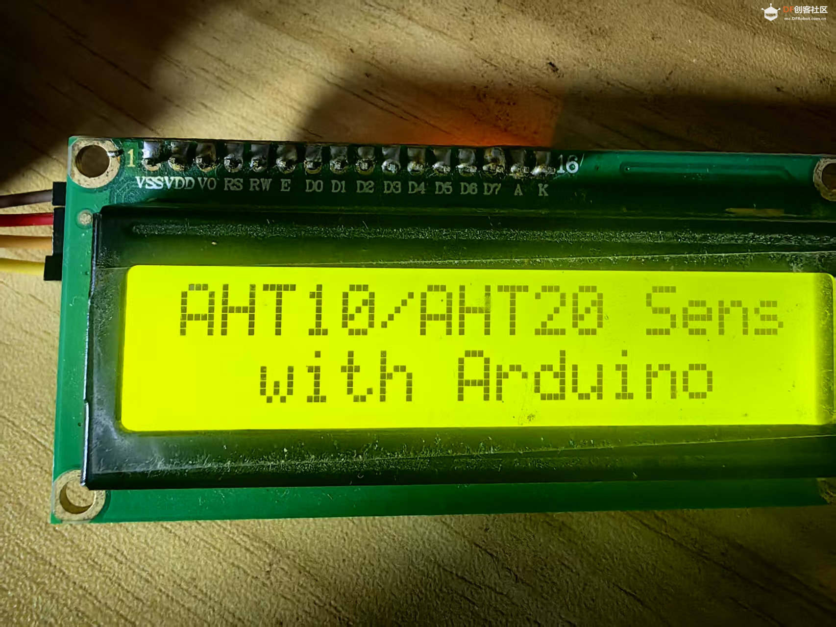 【花雕学编程】Arduino动手做（256）---AHT20 LCD显示温湿度图1