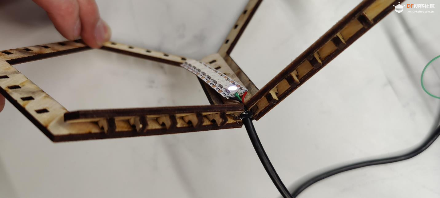 Arduino 激光切割无限十二面立方体LED闪亮球图1