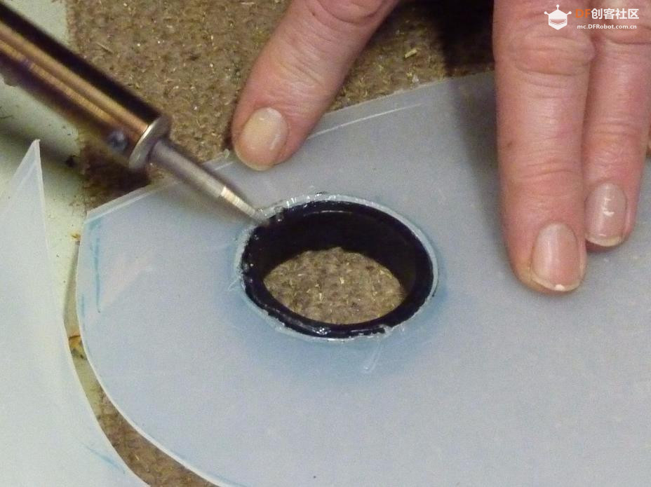 【创意生活动手做】自行车安全辅助原型：3D 动态车轮灯图3