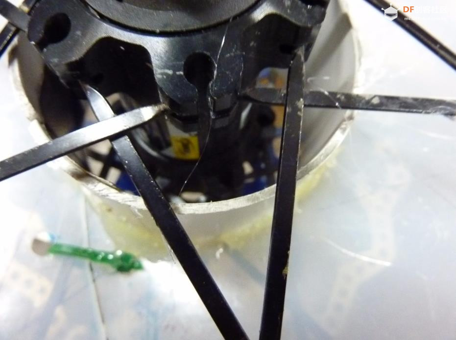 【创意生活动手做】自行车安全辅助原型：3D 动态车轮灯图14