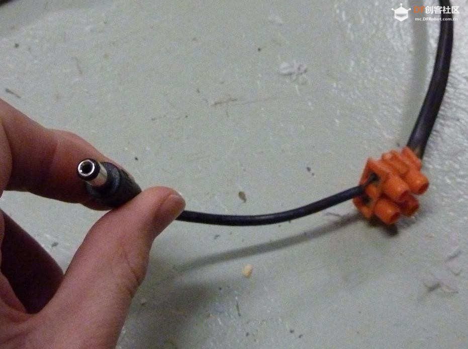 【创意生活动手做】自行车安全辅助原型：3D 动态车轮灯图4