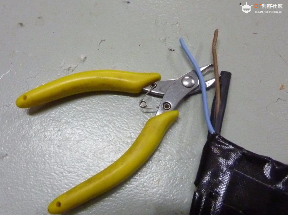 【创意生活动手做】自行车安全辅助原型：3D 动态车轮灯图7