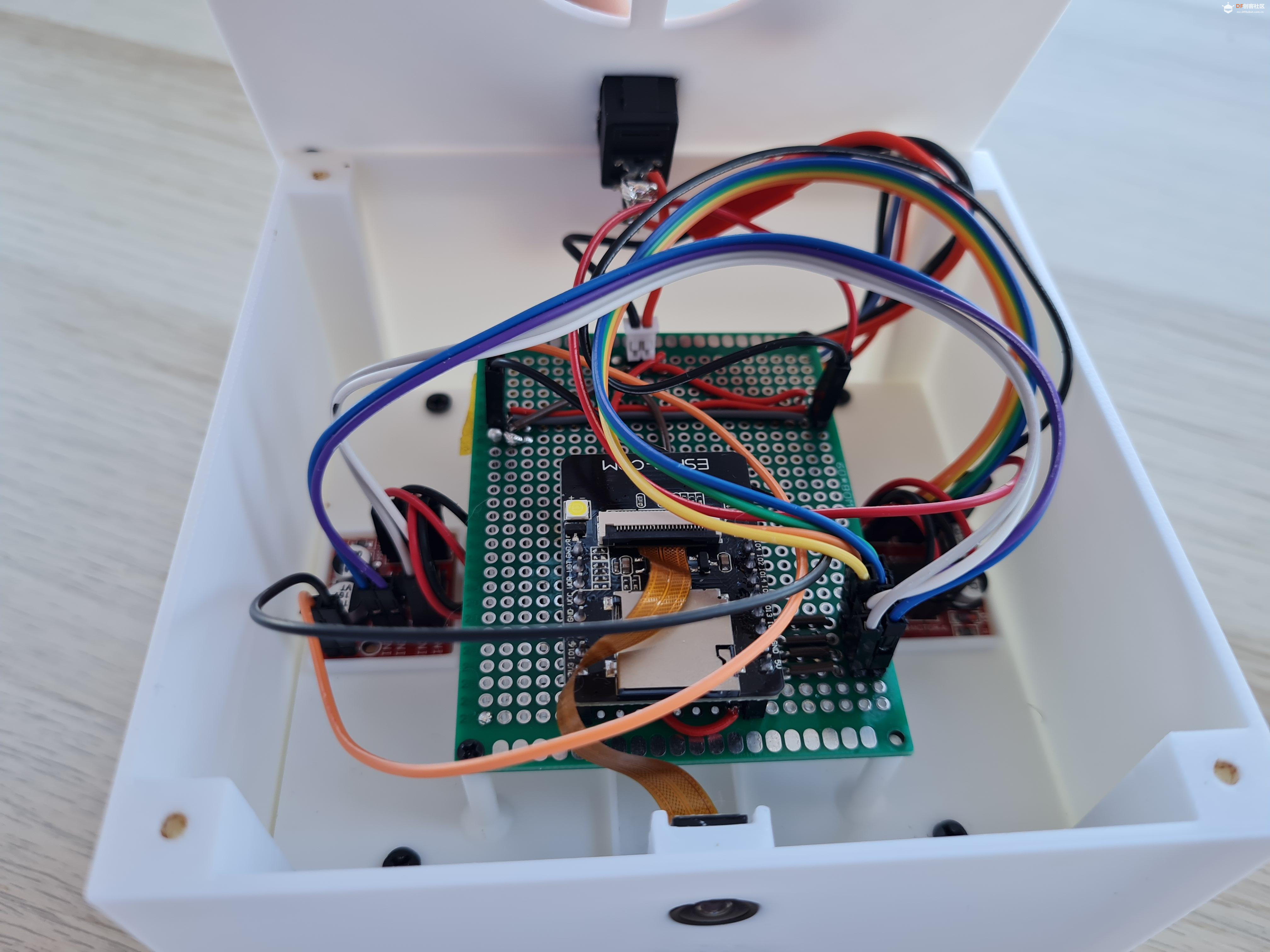 【Arduino 动手做】带有摄像头的 Web 控制 ESP32 桌面机器人图8