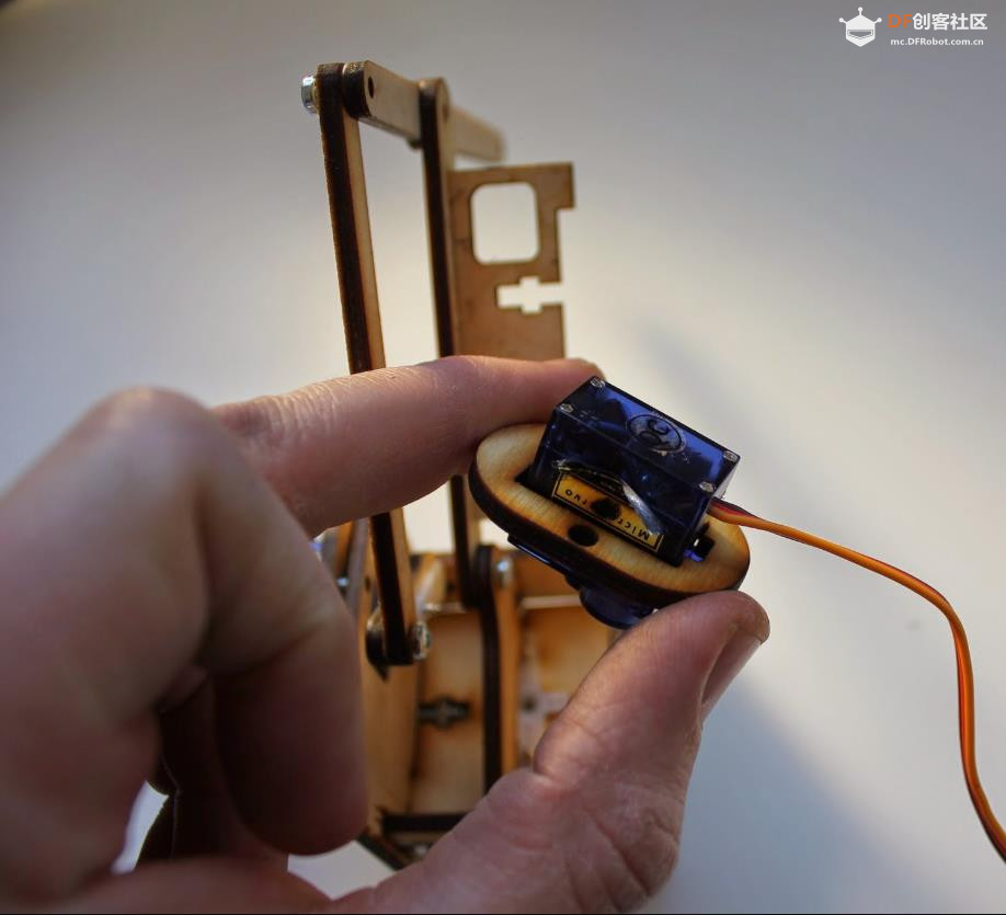 【Arduino 动手做】MeArm - 构建可破解的机器人手臂 v0.3版本图3