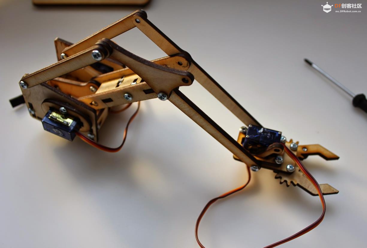 【Arduino 动手做】MeArm - 构建可破解的机器人手臂 v0.3版本图3