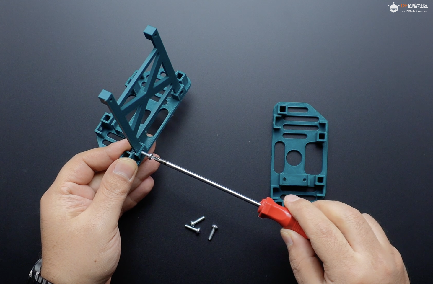 【Arduino 动手做】令人惊叹的 Octopod 风格的八足机器人图3