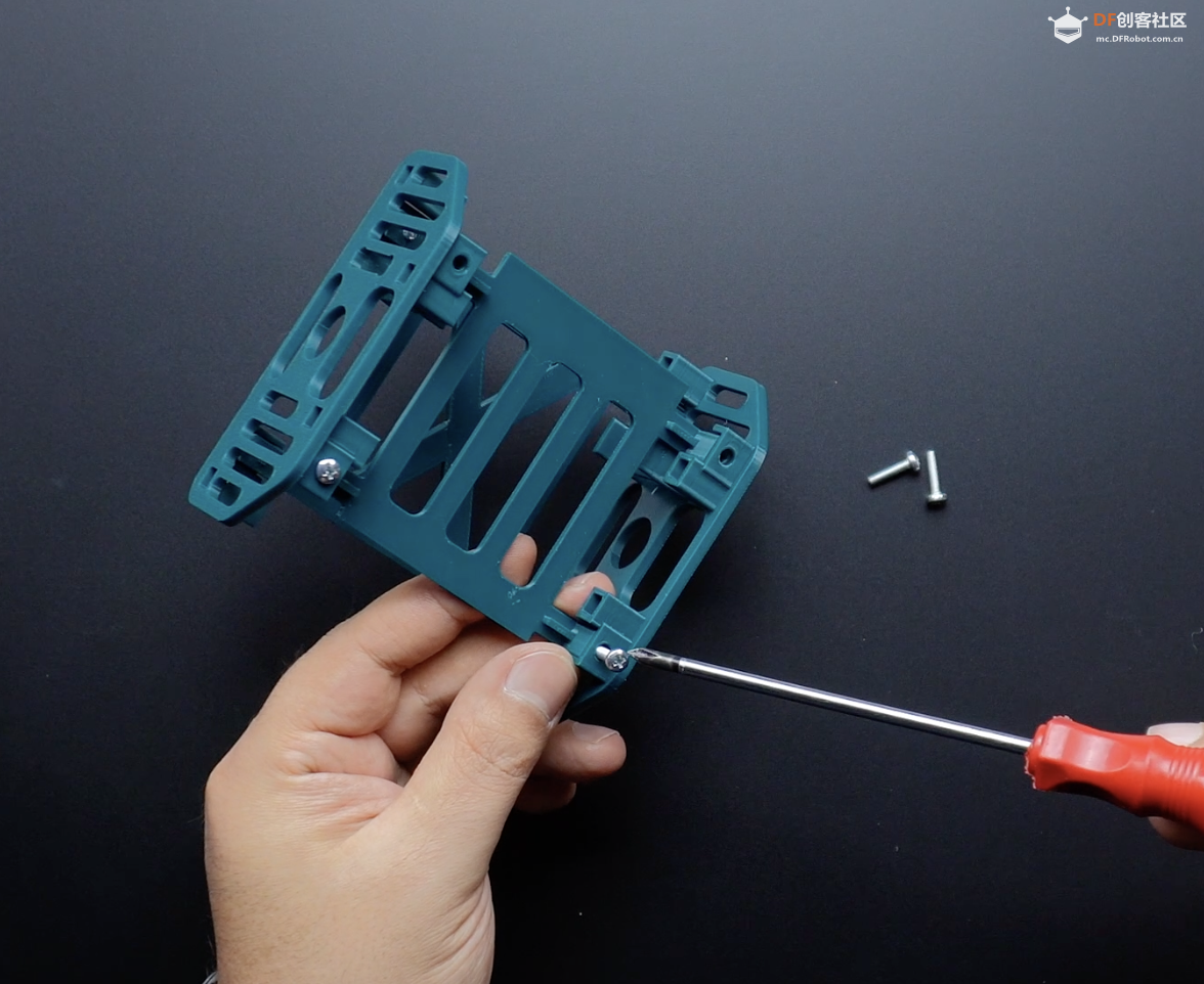 【Arduino 动手做】令人惊叹的 Octopod 风格的八足机器人图7