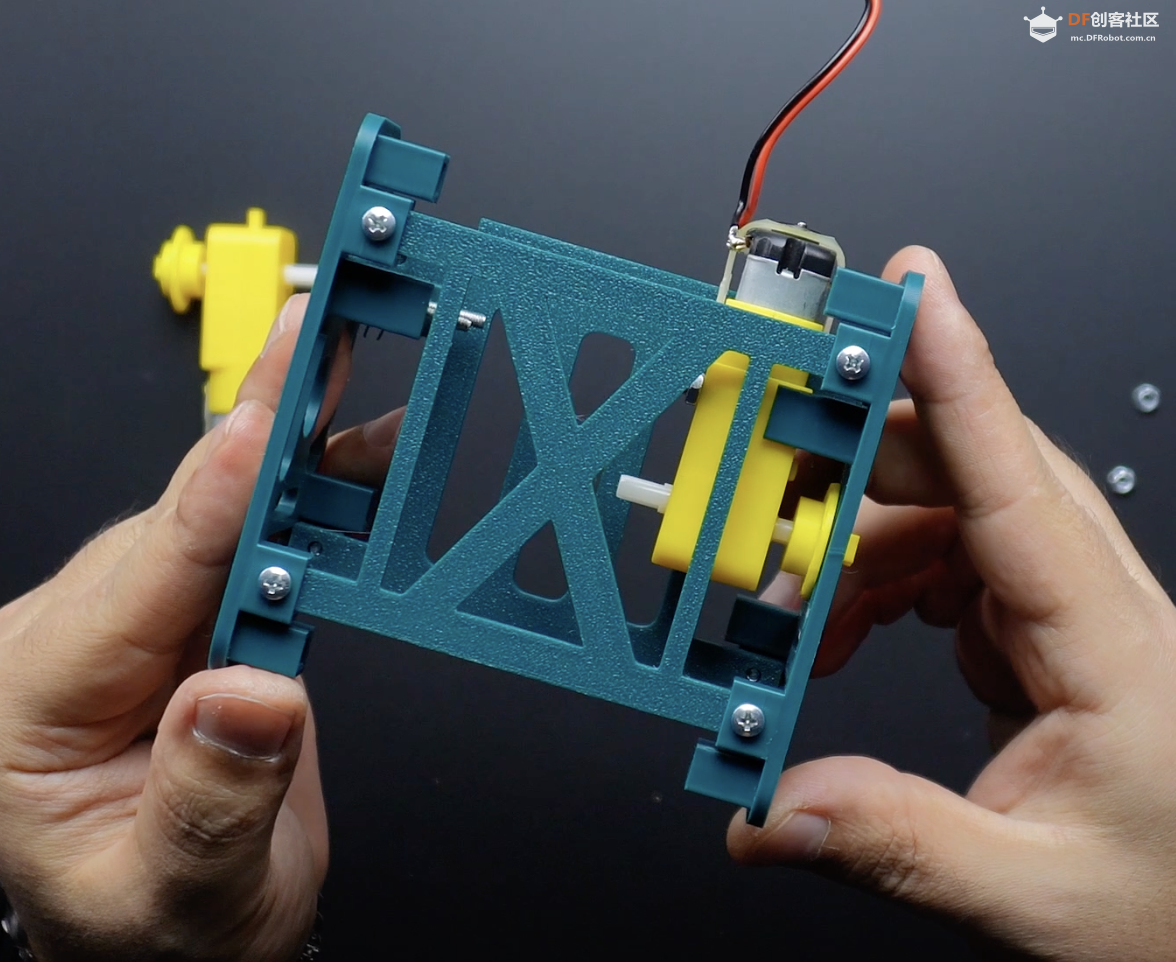 【Arduino 动手做】令人惊叹的 Octopod 风格的八足机器人图14