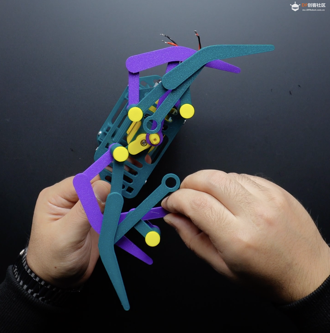 【Arduino 动手做】令人惊叹的 Octopod 风格的八足机器人图4