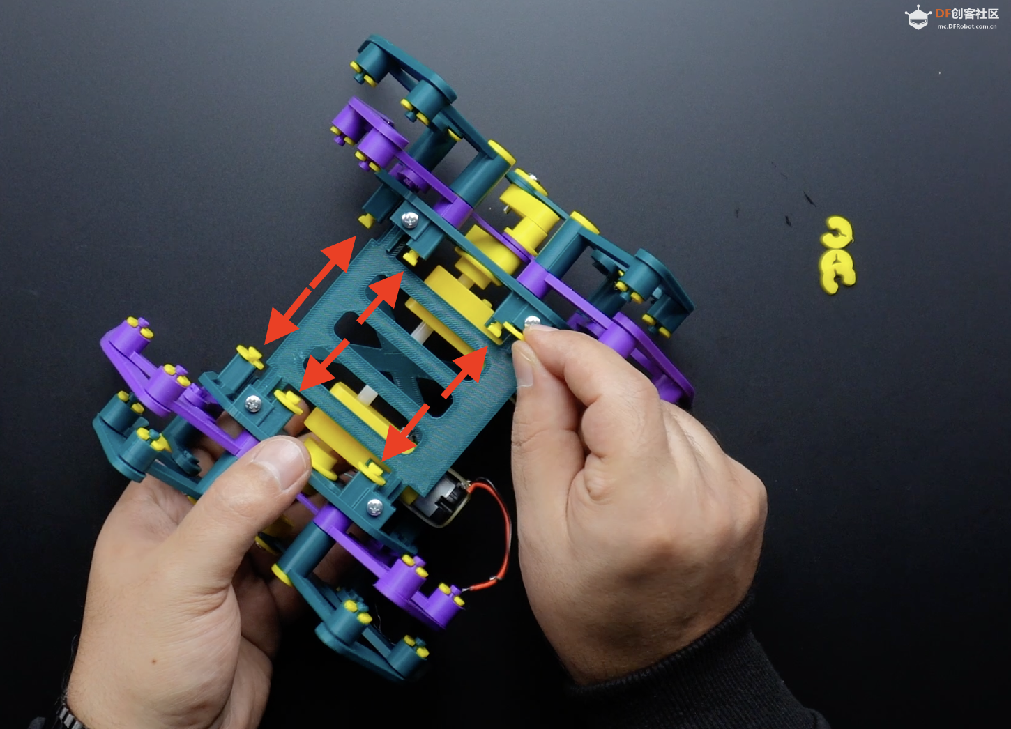【Arduino 动手做】令人惊叹的 Octopod 风格的八足机器人图11