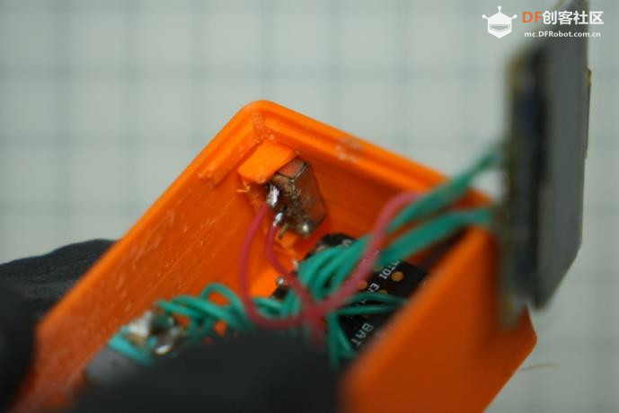 【Arduino 动手做】使用 ESP32 的紧凑型气压温度高度计图7