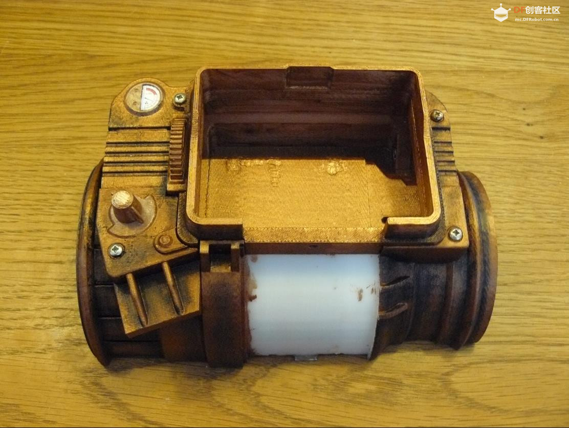 【Arduino 动手做】Pip-boy 3000 腕戴式个人信息处理终端图3