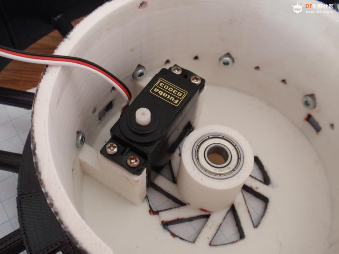 【Arduino 动手做】天花板上的 GlaDOS 四轴机器人吊臂灯图7