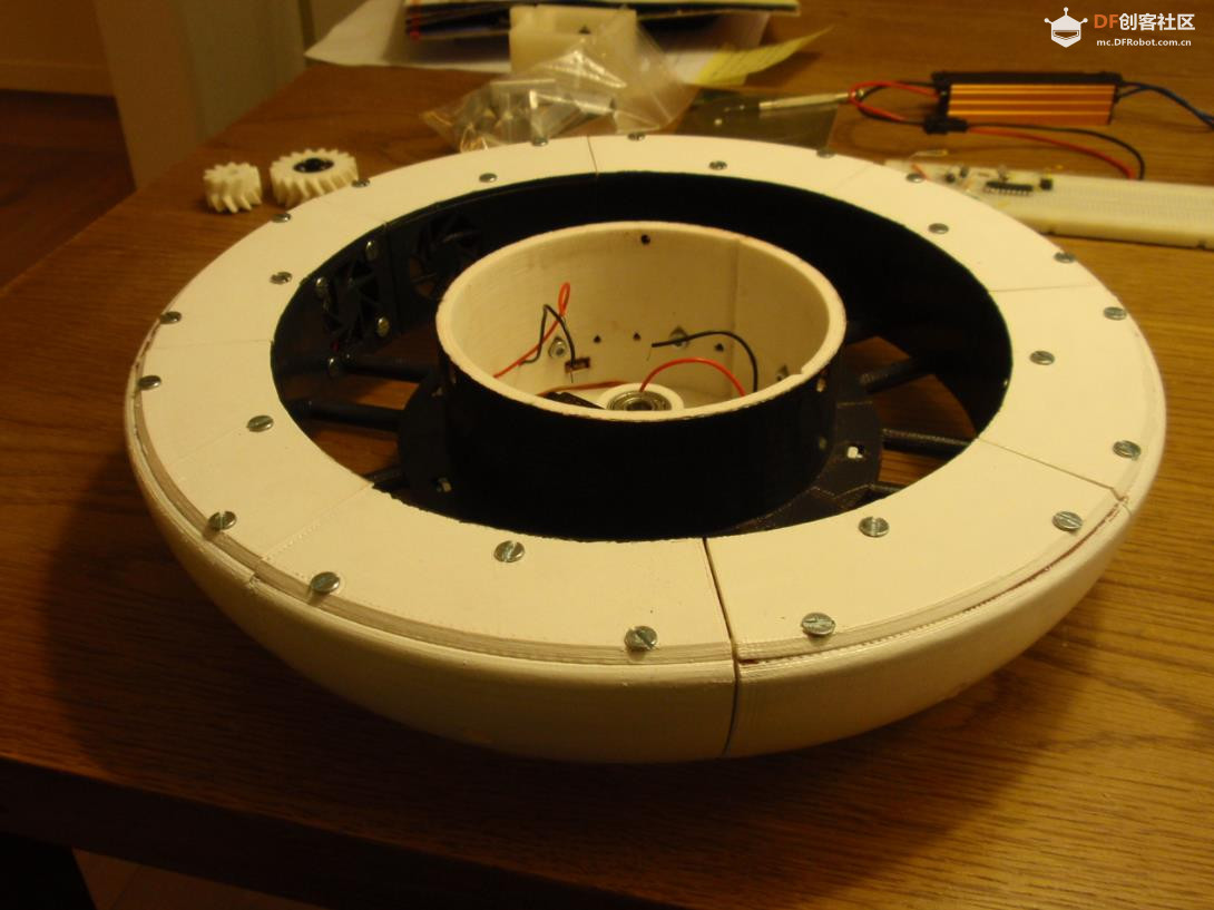 【Arduino 动手做】天花板上的 GlaDOS 四轴机器人吊臂灯图12