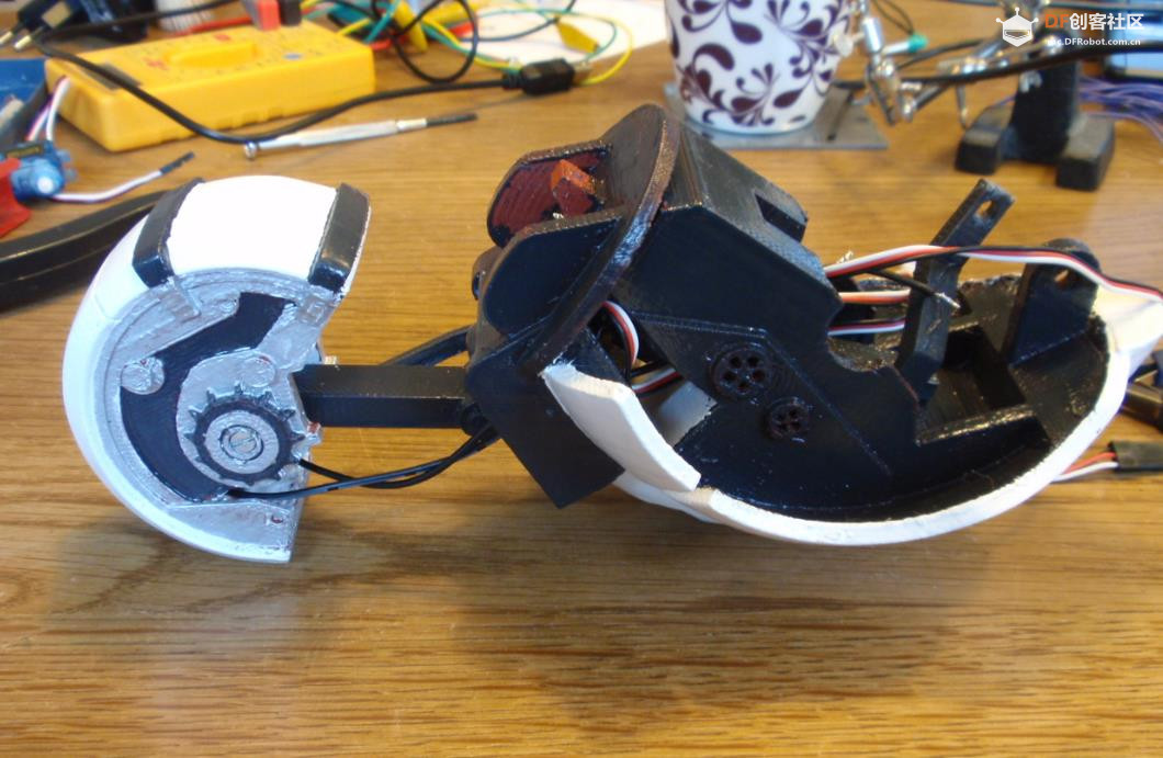 【Arduino 动手做】天花板上的 GlaDOS 四轴机器人吊臂灯图14