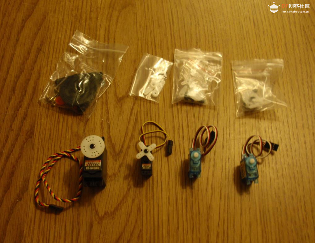 【Arduino 动手做】天花板上的 GlaDOS 四轴机器人吊臂灯图1