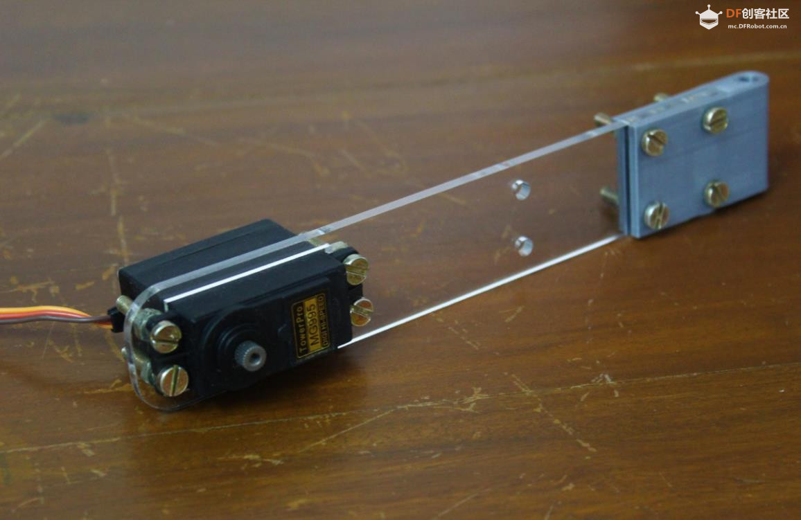 【Arduino 动手做】Arduino驱动的八种颜色绘画机器人图3