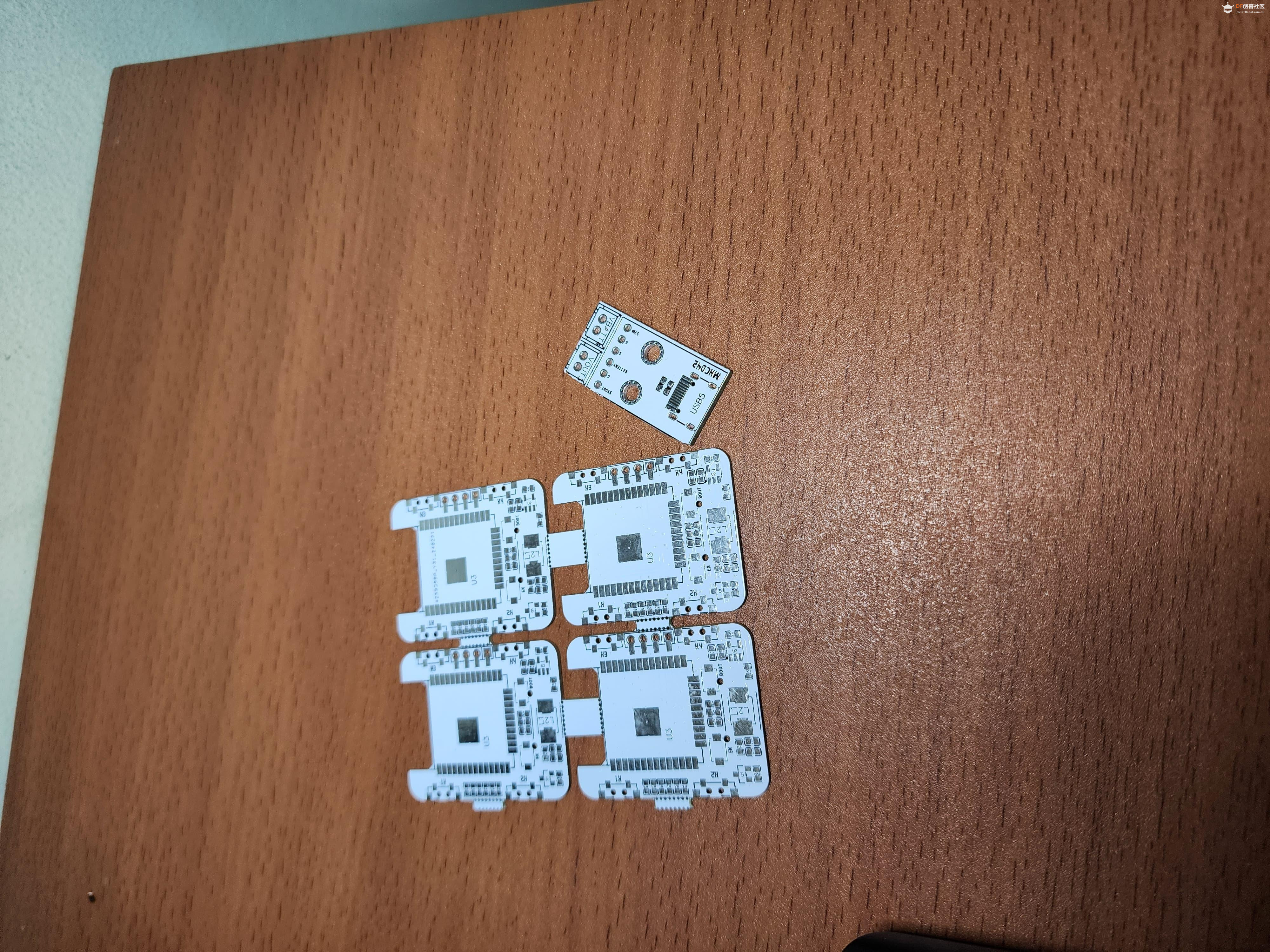 【Arduino 动手做】采用 IPS 显示屏 ST7789V 的 ESP32 手表图5