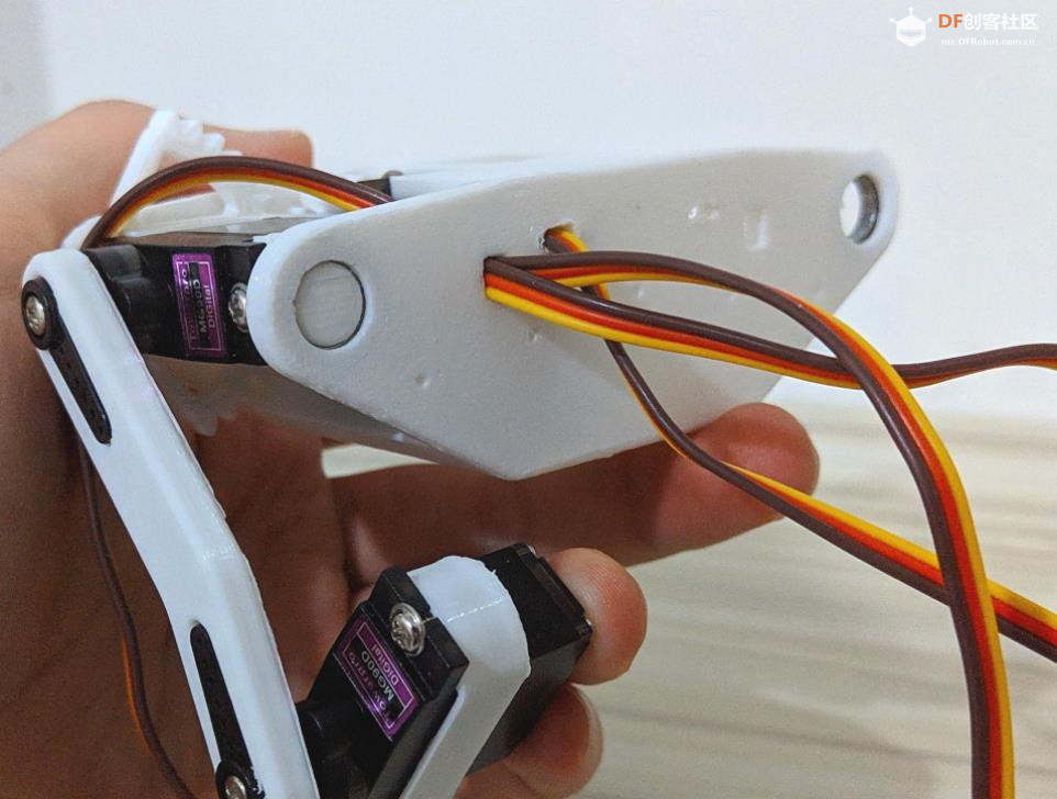 【Arduino 动手做】ESP32 波士顿动力 Spot 迷你机器狗图2