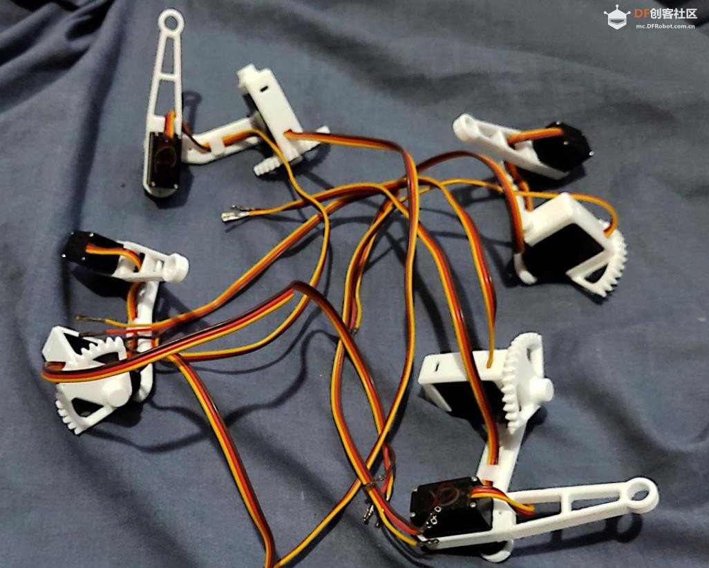 【Arduino 动手做】ESP32 波士顿动力 Spot 迷你机器狗图6