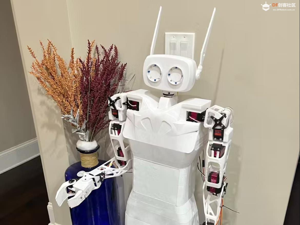 【Arduino 动手做】Sparky：开源人形机器人图1