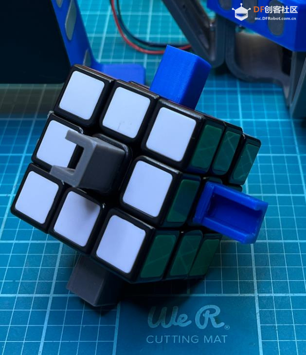 【Arduino 动手做】我制作了一个魔方解算器，5秒解开它...图1