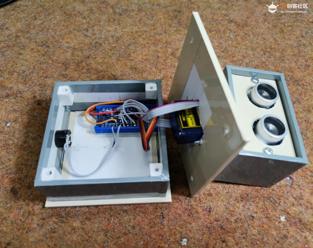 【Arduino 动手做】带有 2xHC-SR04 传感器的 360° Arduino 雷达图1