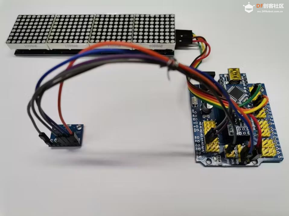 【Arduino 动手做】MPU6050 32x8 矩阵上的交互式滚动游戏图1