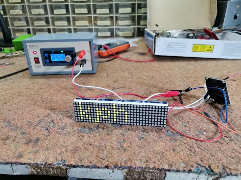 【Arduino 动手做】ESP8266 LED 矩阵时钟、天气、新闻图3