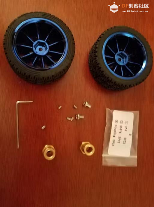 【Arduino 动手做】Pololu Zumo配置构建了一个平衡机器人图1